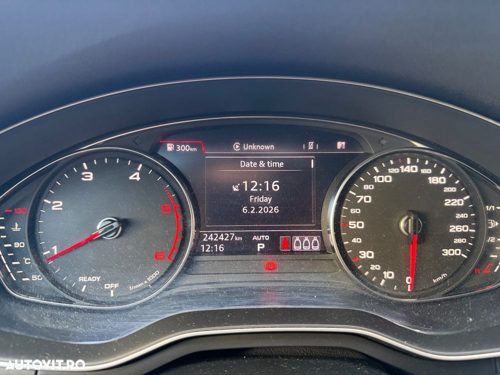 Audi A4 2.0 TDI S tronic quattro design - 7