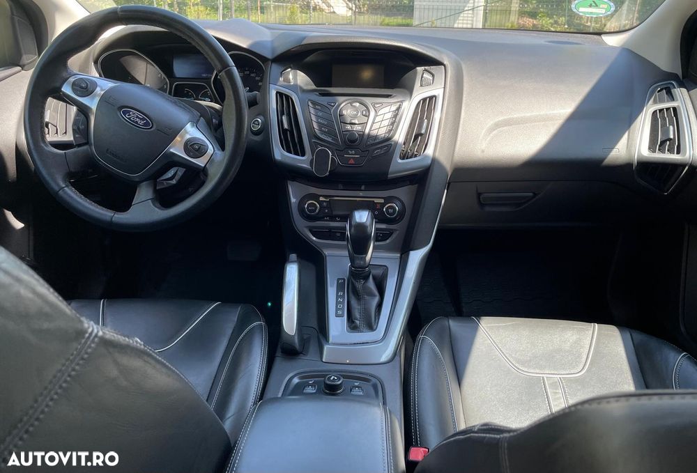 Ford Focus - 9