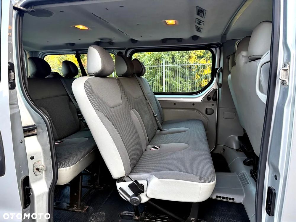Opel Vivaro - 15
