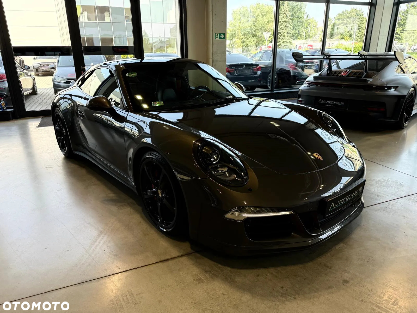 Porsche 911 Carrera 4S PDK - 4