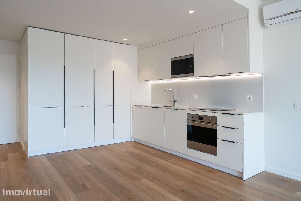 Apartamento T2 com estacionamento, Miraflores, Oeiras - Grande imagem: 3/38