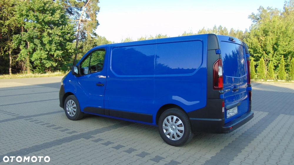 Renault TRAFIC - 11