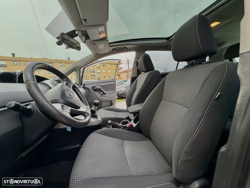 Toyota Verso 1.6 D-4D Active - 53