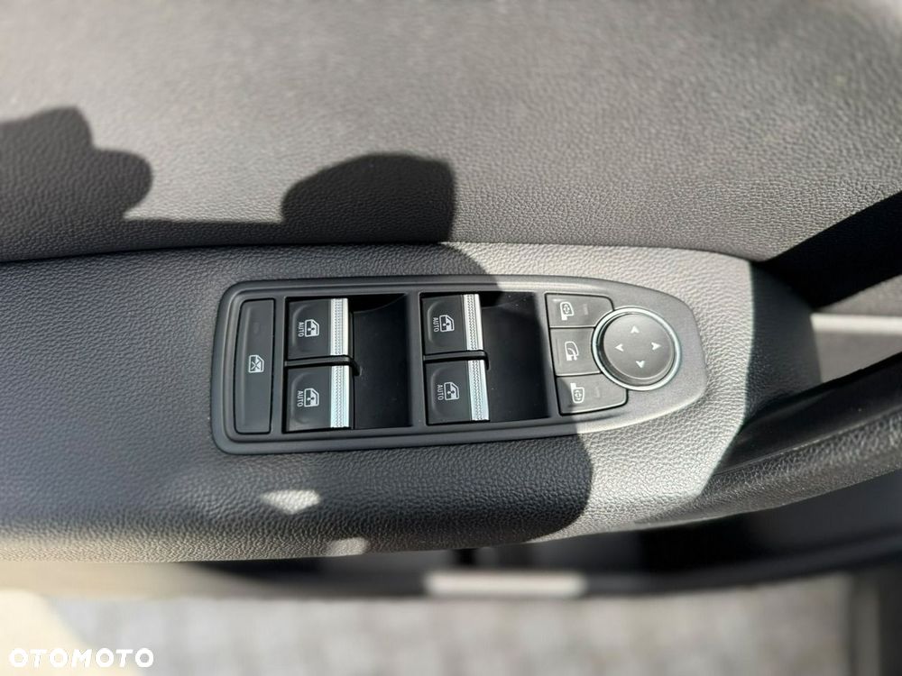 Renault Captur - 9