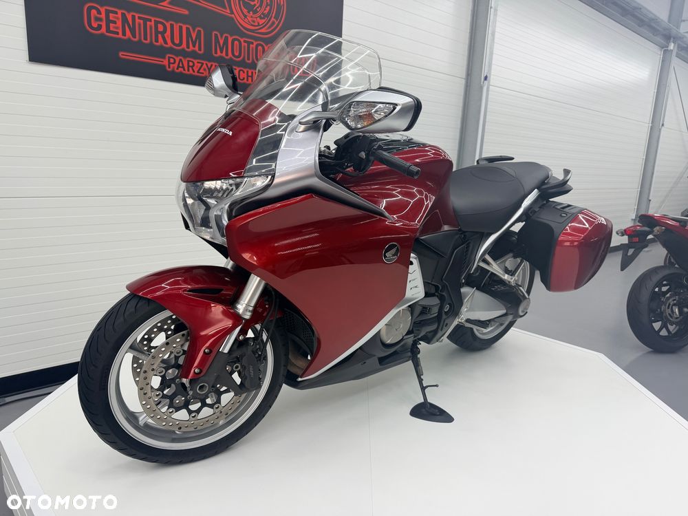 Honda VFR - 7