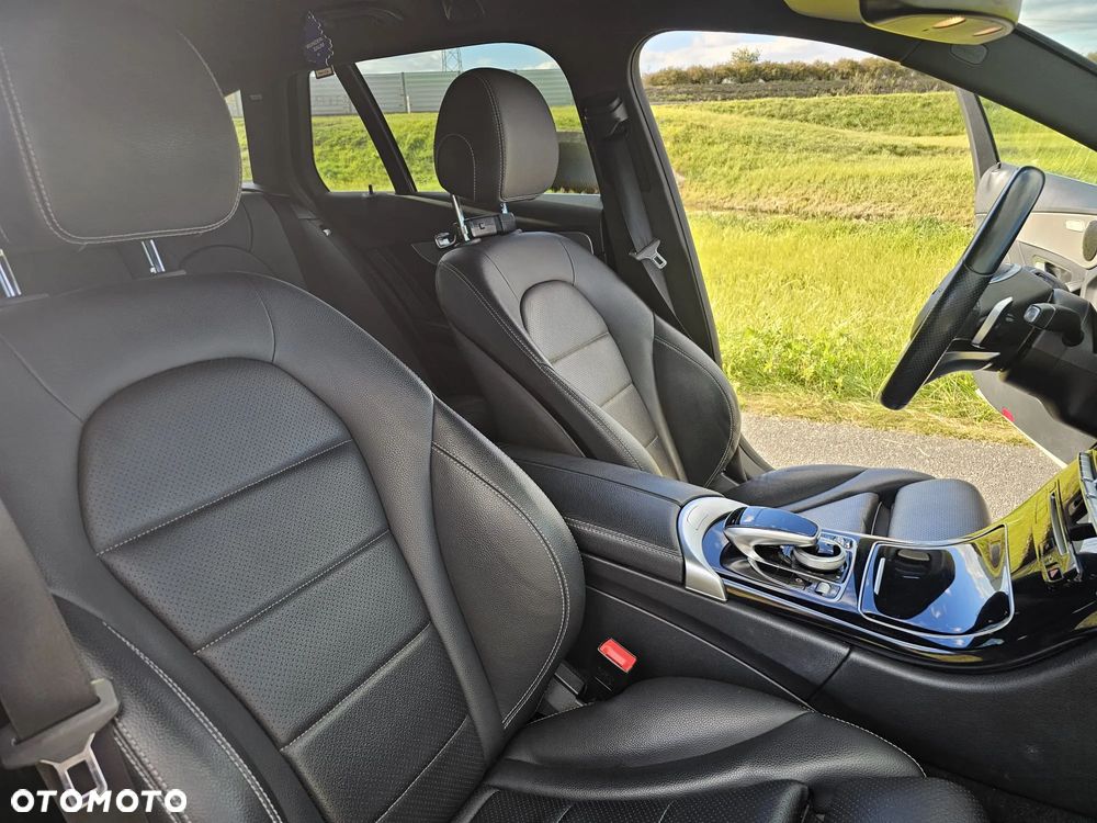 Mercedes-Benz Klasa C - 19