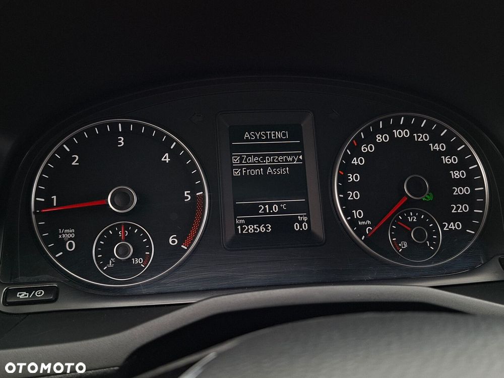 Volkswagen Caddy COMFORT LINE - 32