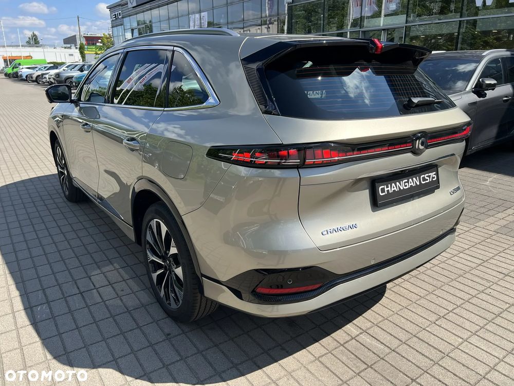 Changan CS75 Plus 1.5T - 6