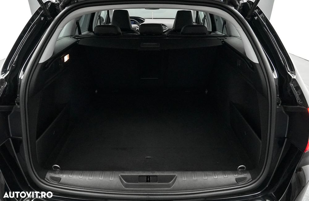 Peugeot 308 1.5L BlueHDI 130 S&S EAT8 Active - 27