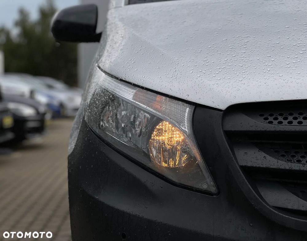 Mercedes-Benz Vito - 11