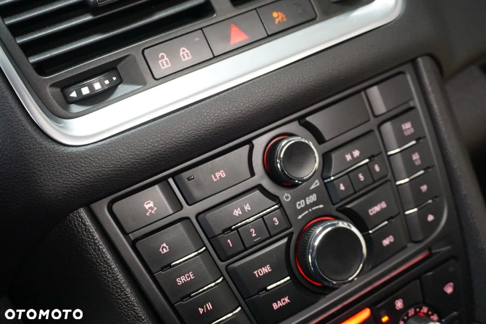 Opel Meriva 1.4 Style - 35