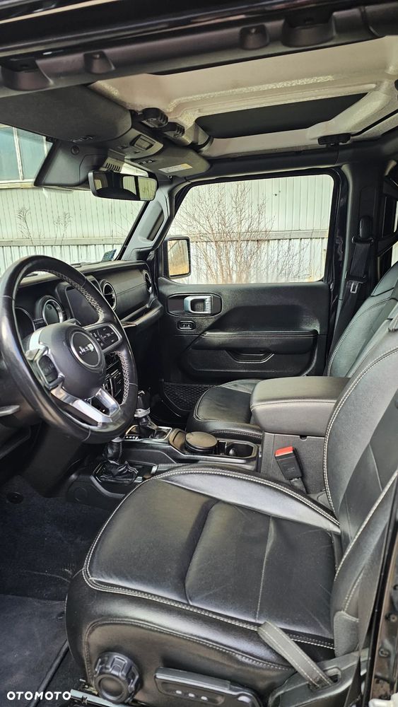 Jeep Wrangler Unlimited GME 2.0 Turbo Sahara - 6