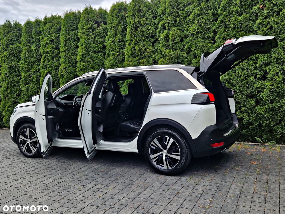 Peugeot 5008 - 8