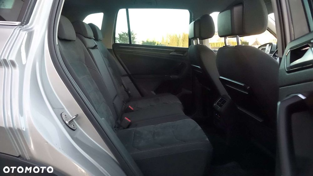 Volkswagen Tiguan - 30