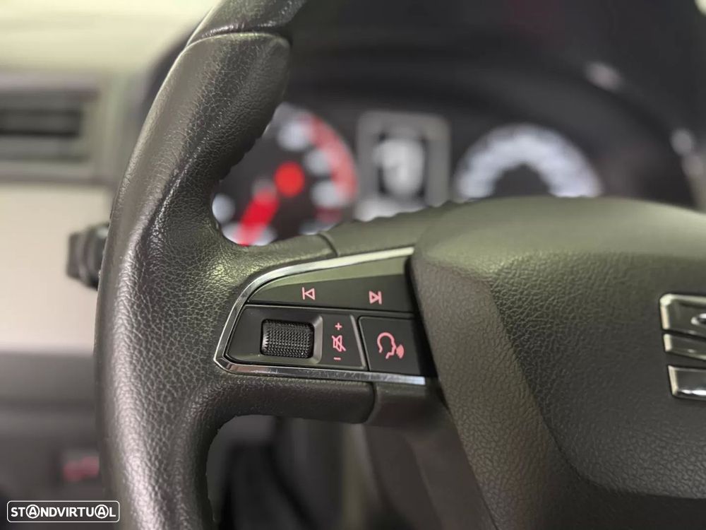 SEAT Ibiza 1.0 Reference - 35