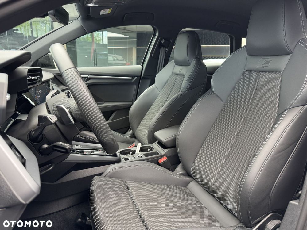 Audi A3 Sportback 35 TFSI mHEV S Line S tronic - 12