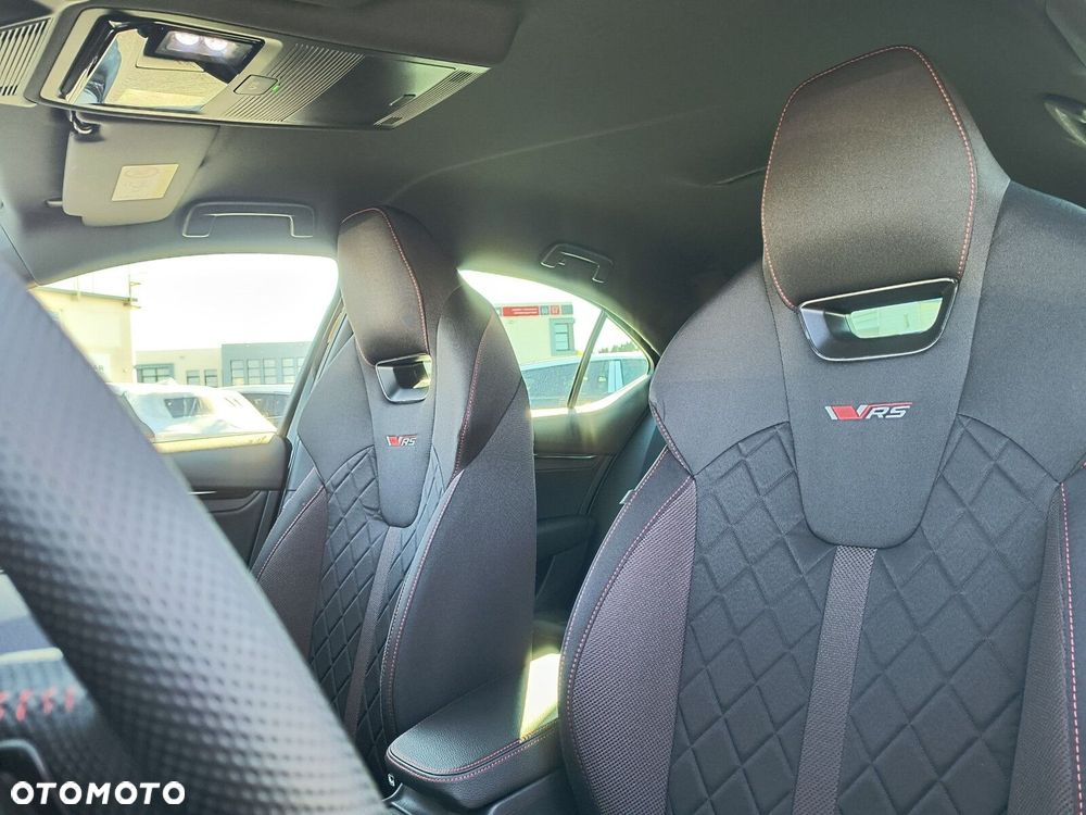 Skoda Octavia 2.0 TSI RS DSG - 11