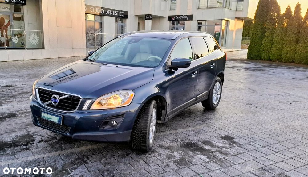 Volvo XC 60 - 1