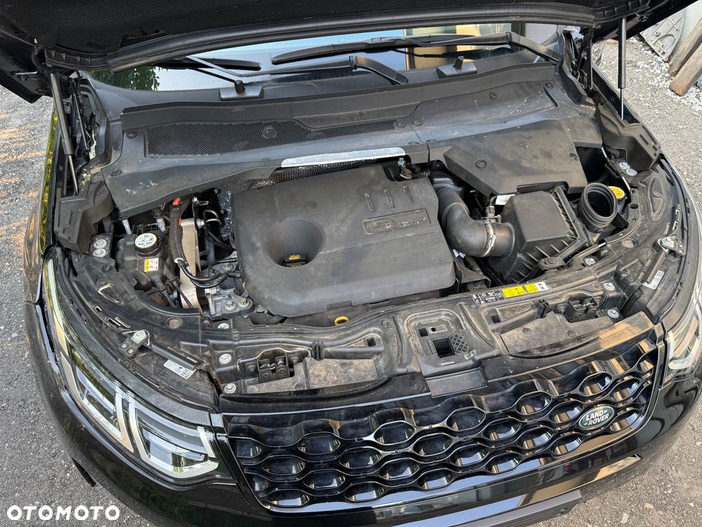 Land Rover Discovery Sport P300e R-Dynamic S - 38