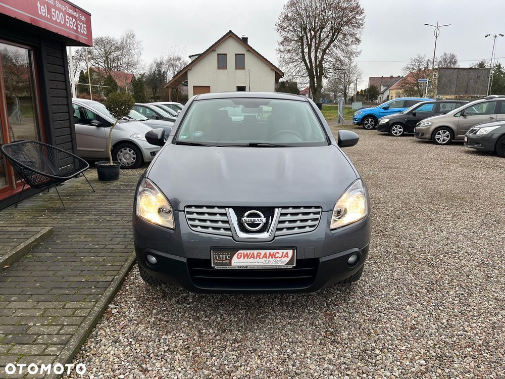 Nissan Qashqai 1.6 visia - 2