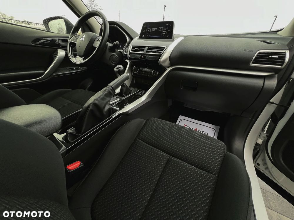 Mitsubishi Eclipse Cross 1.5 T GPF Intense - 15