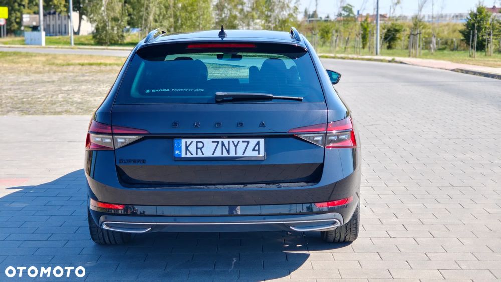Skoda Superb 2.0 TSI Sportline DSG - 4