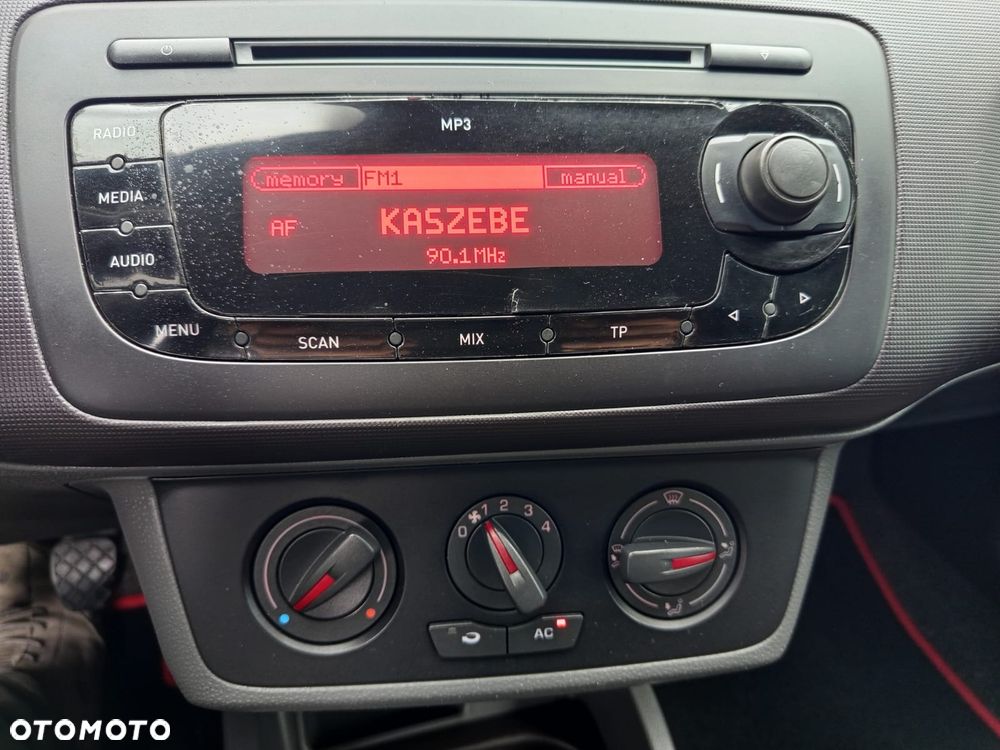 Seat Ibiza SC 1.2 12V Stylance - 24