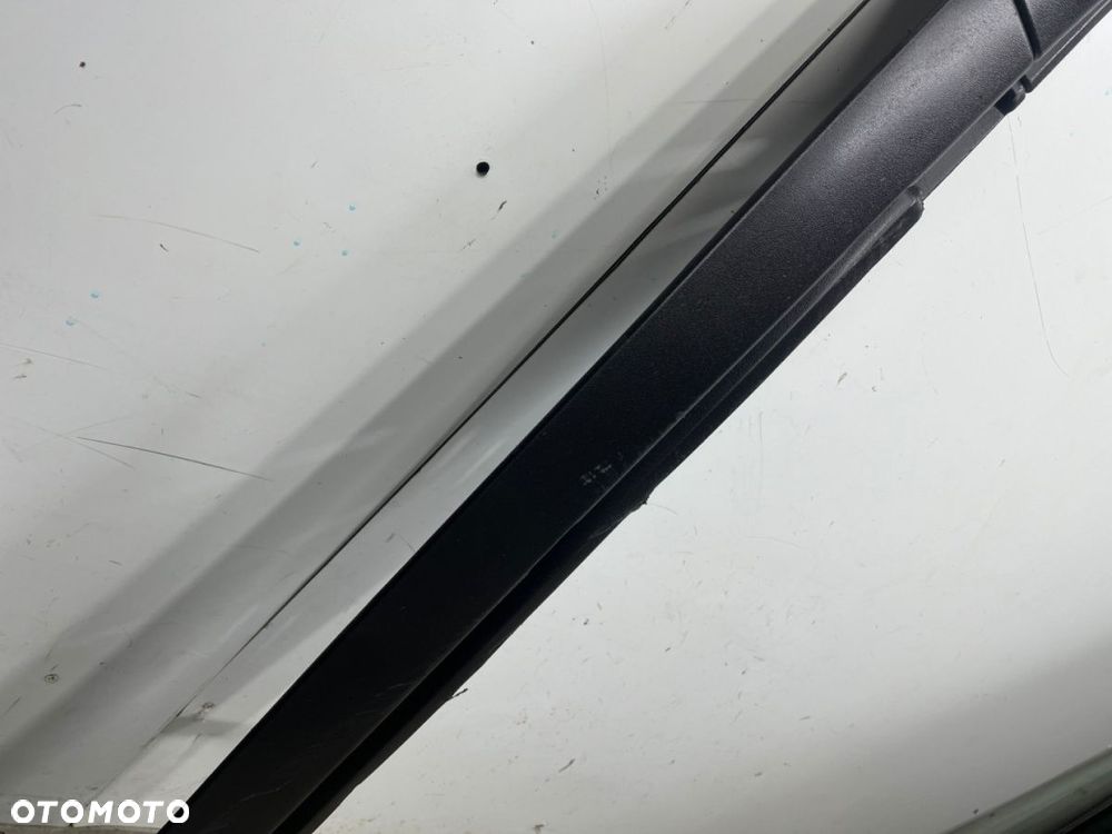 Nakładka progu Smart Fortwo 450 98-07 prawa listwa prawy próg zewnętrzny 0000887 - 6