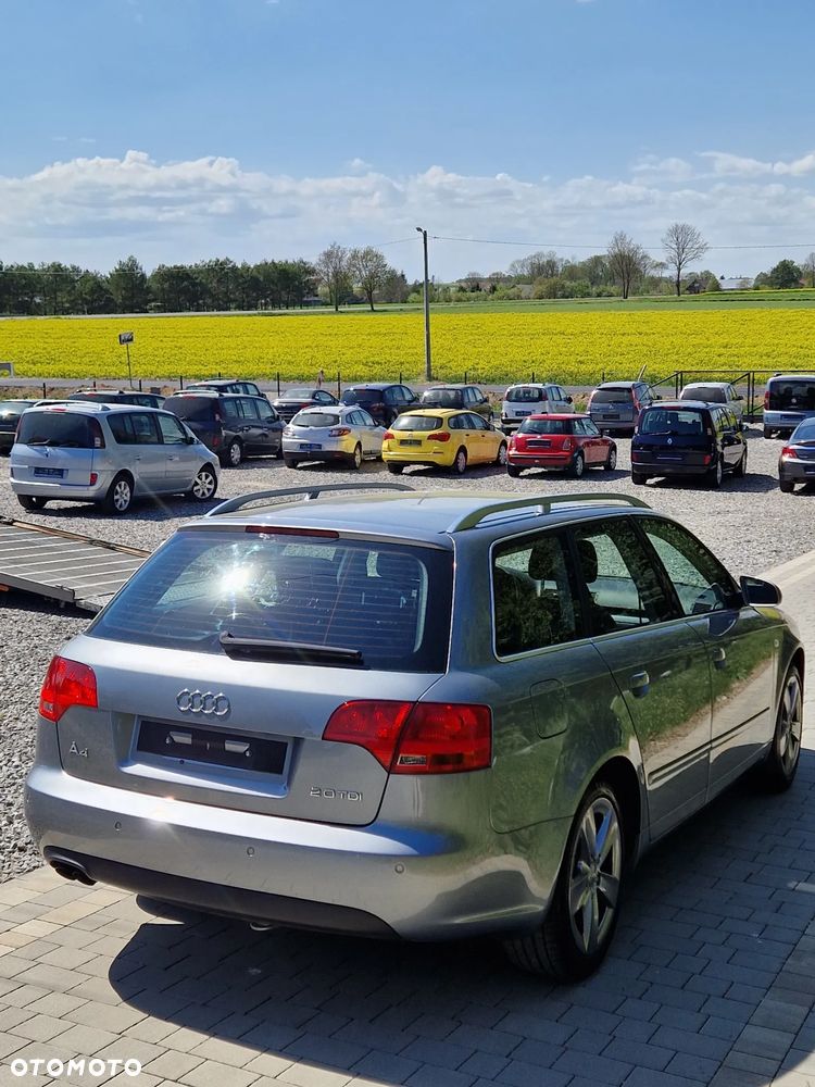 Audi A4 Avant 2.0 TDI DPF - 12