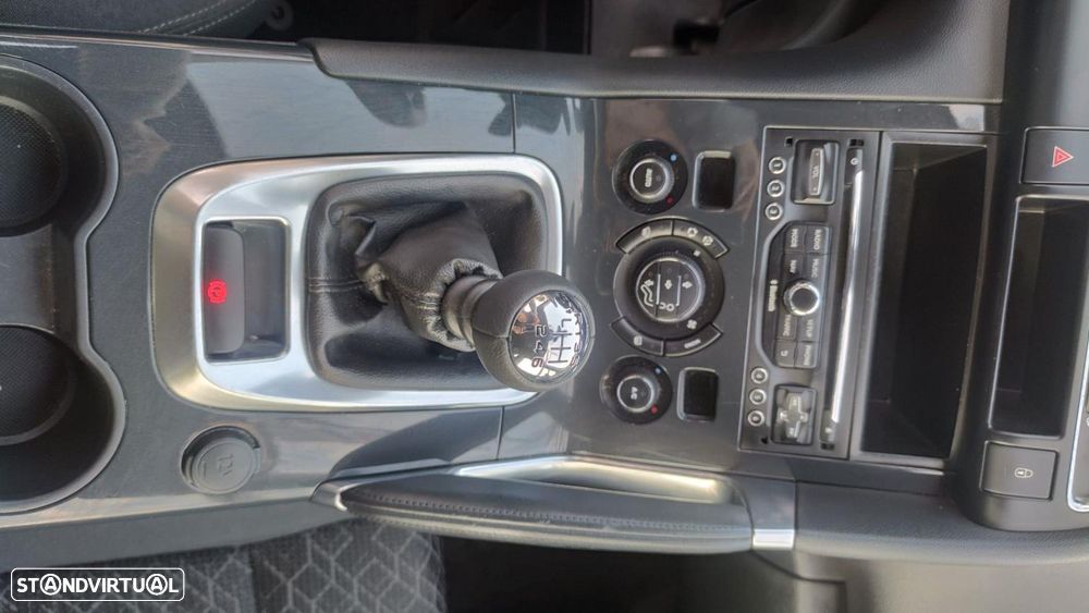 Peugeot 3008 1.6 BlueHDi Style - 9