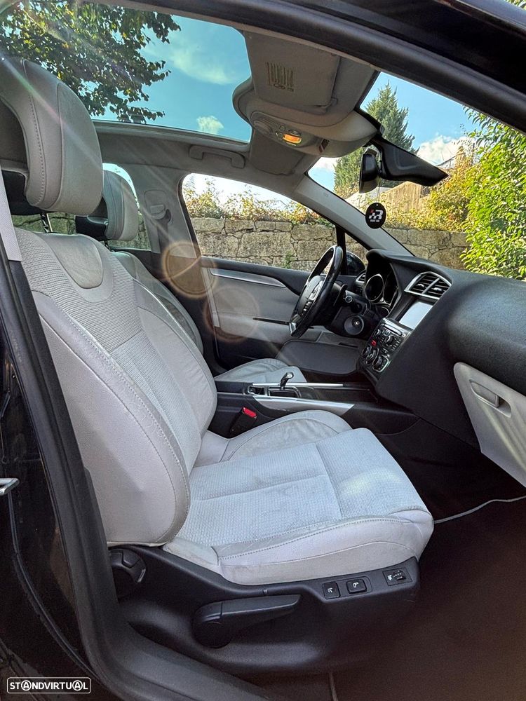 Citroën C4 1.6 e-HDi Exclusive J17 CMP6 - 8