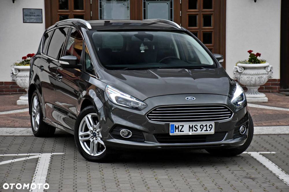 Ford S-Max 2.0 TDCi Titanium PowerShift - 2