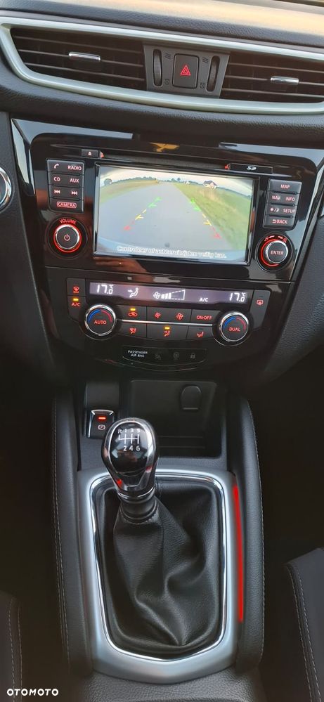 Nissan Qashqai 1.2 DIG-T Acenta - 24