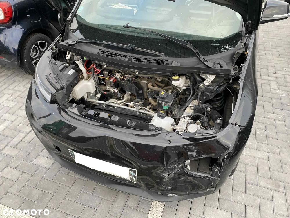 BMW i3 (60 Ah) - 24