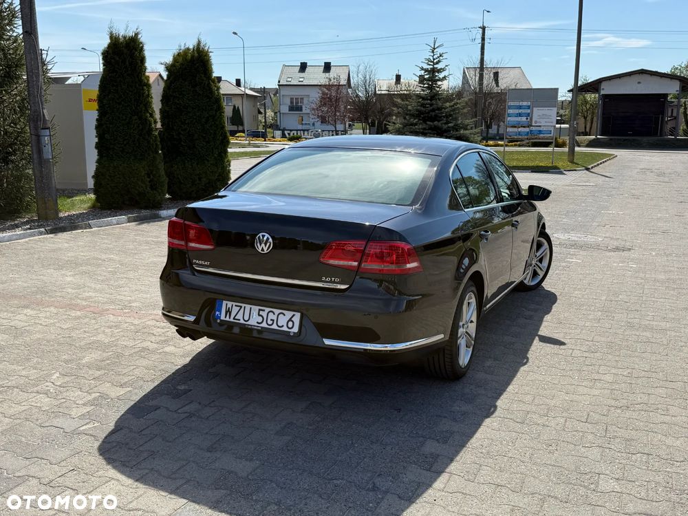 Volkswagen Passat 2.0 TDI Highline DSG - 6
