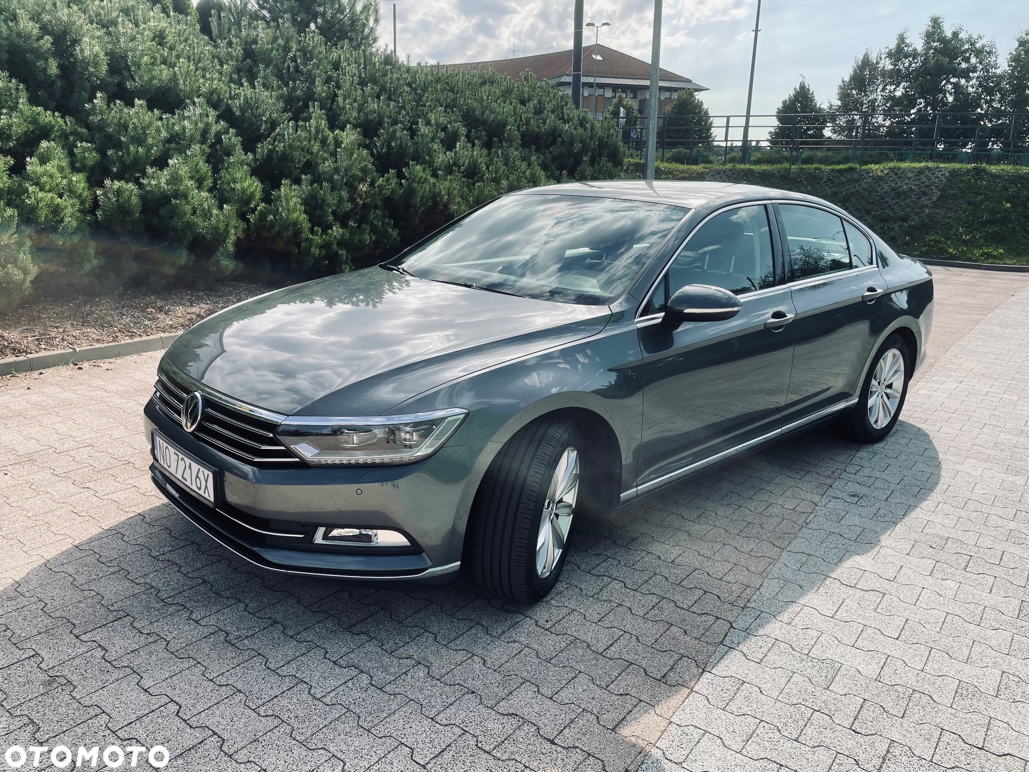 Volkswagen Passat 1.8 TSI BMT Highline DSG - 5