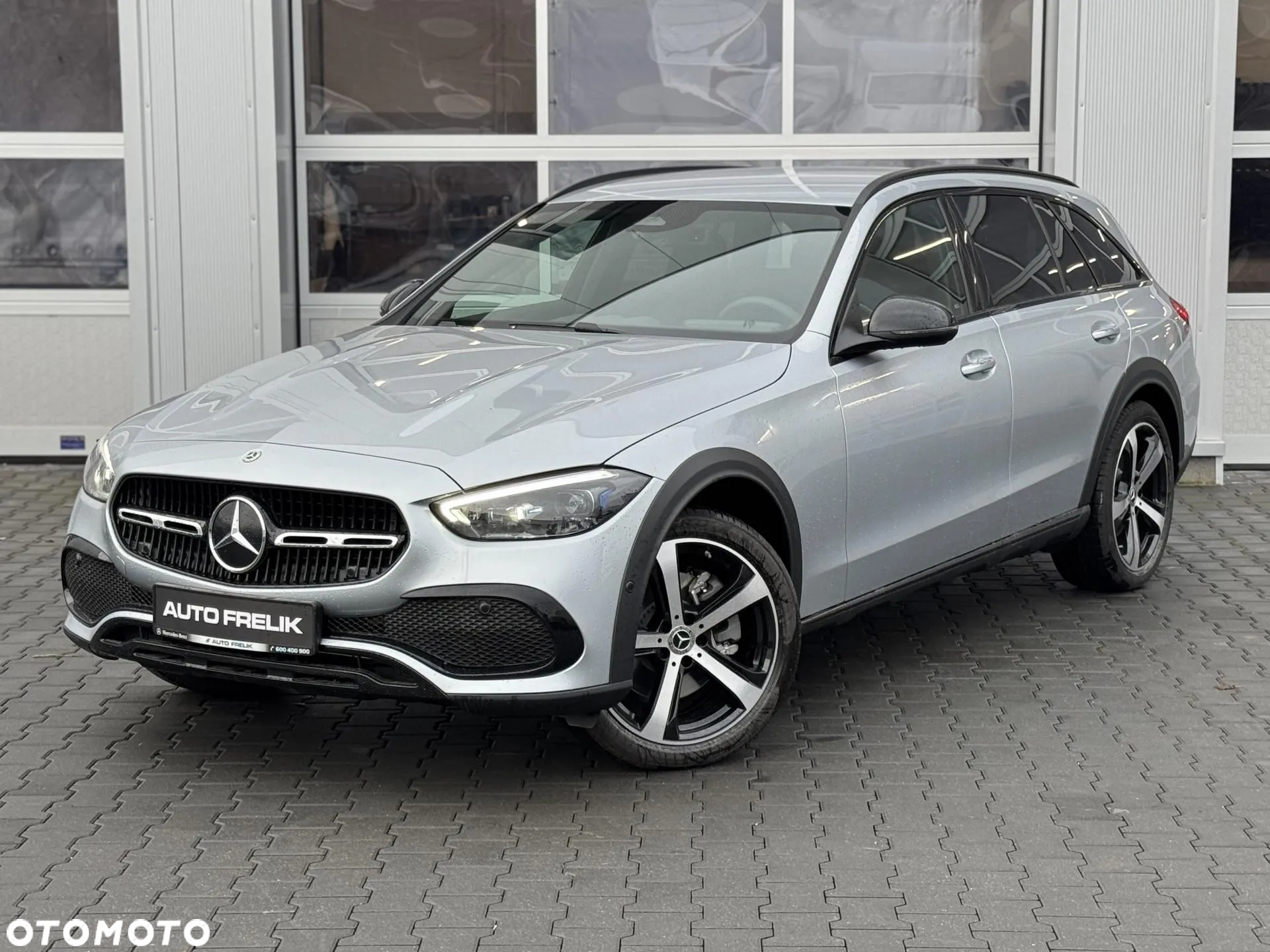 Mercedes-Benz Klasa C 220 d 9G-TRONIC - 2