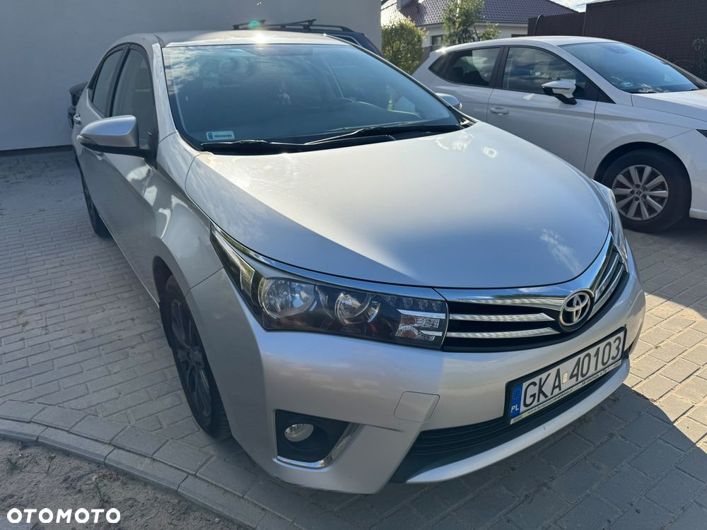 Toyota Corolla - 1
