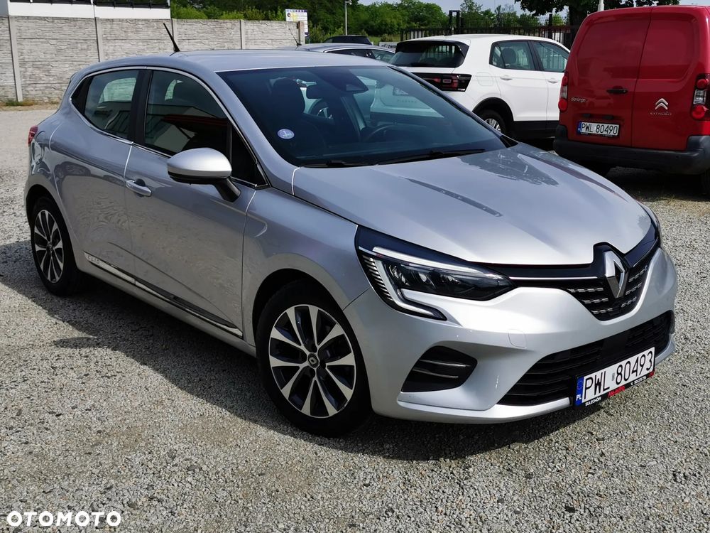 Renault Clio - 24
