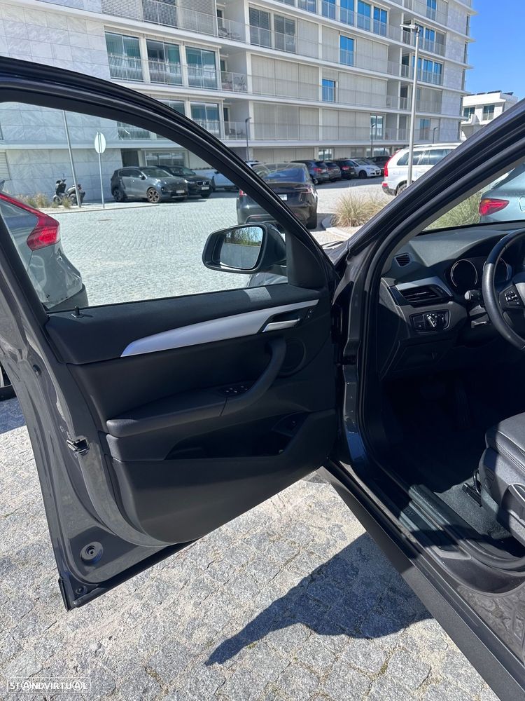 BMW X1 16 d sDrive Auto Line Sport - 13