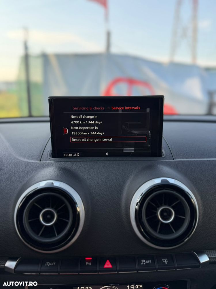 Audi A3 2.0 TDI S tronic Sport - 20