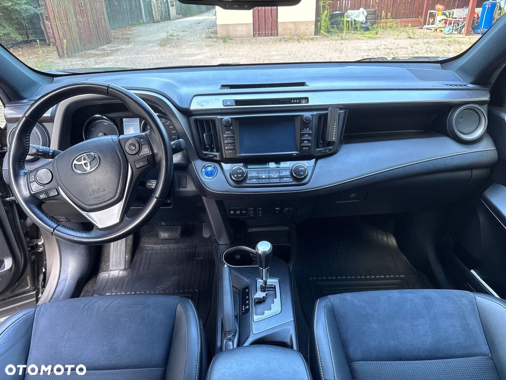 Toyota RAV4 Hybrid Premium 4x4 - 10