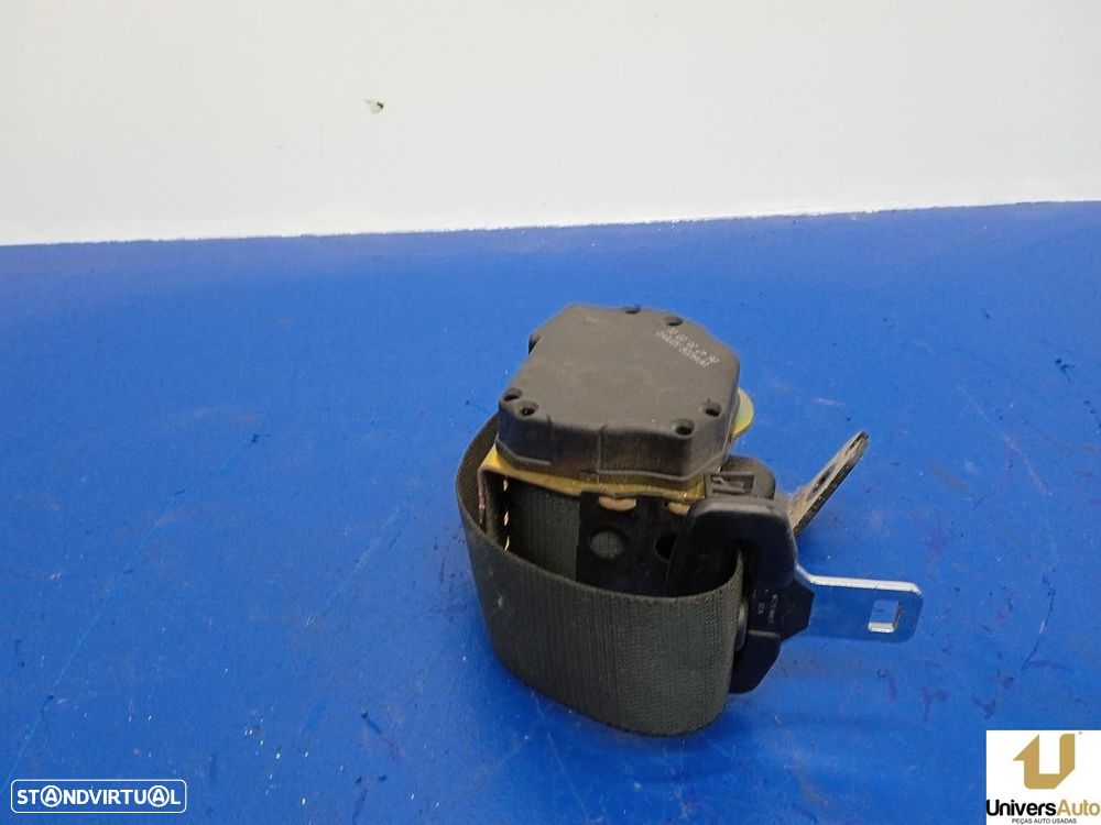 CINTO SEGURANÇA TRASEIRO DIREITO FORD FOCUS 2002 -00066774B - 2