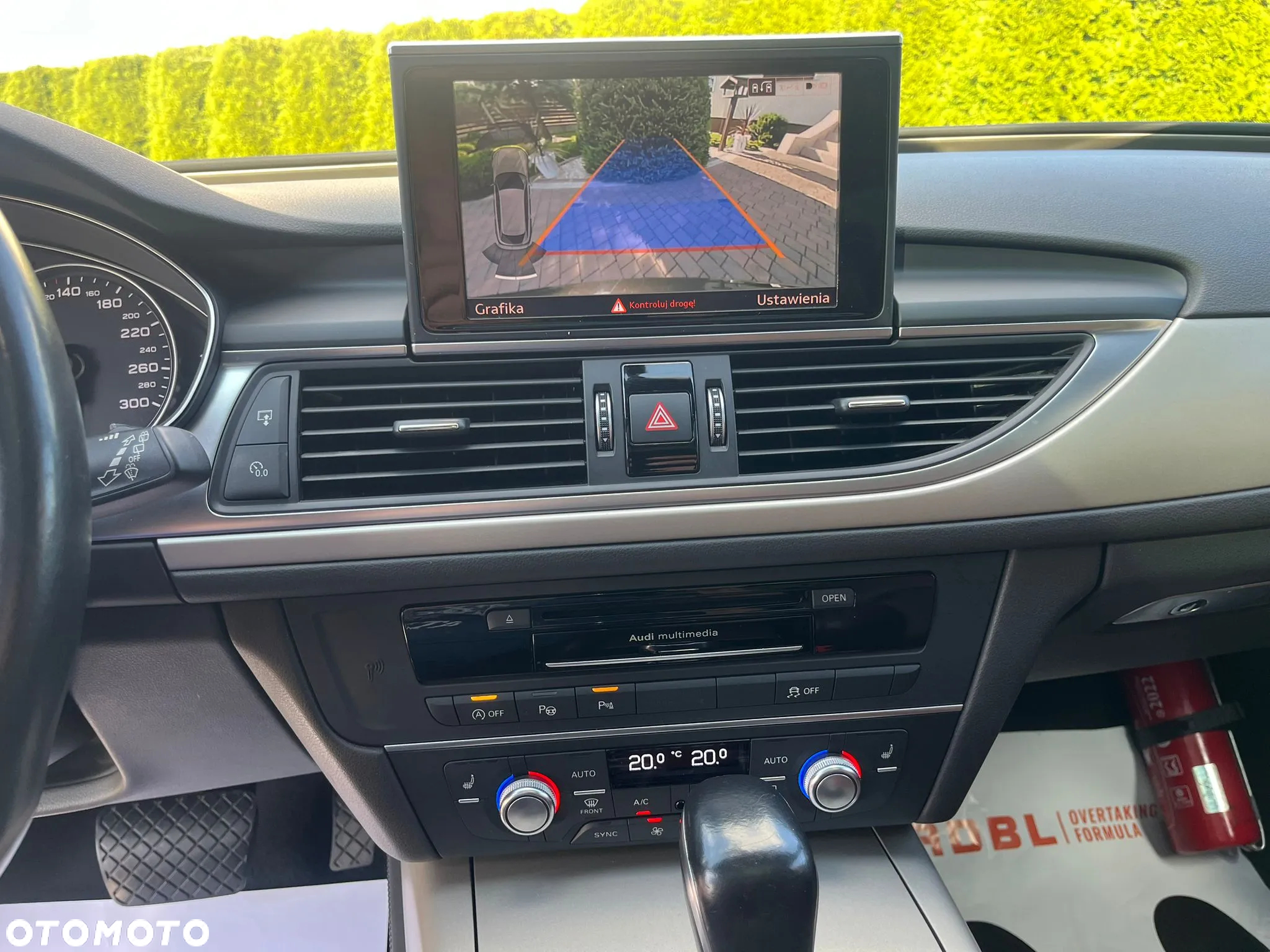 Audi A6 Avant - 14