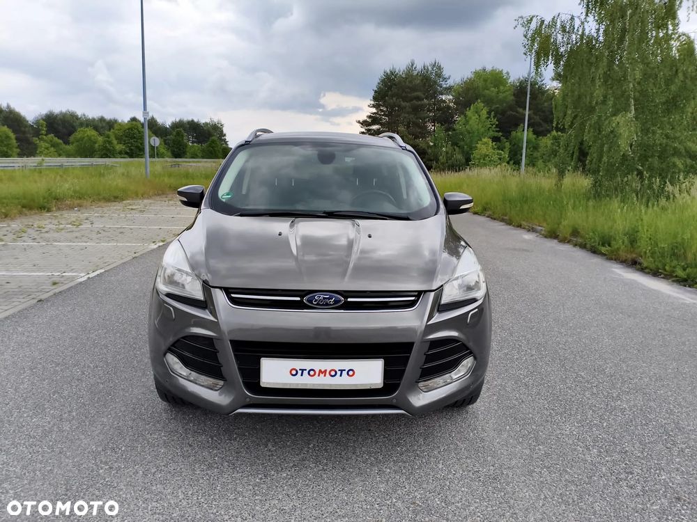 Ford Kuga 2.0 TDCi 4x4 Titanium - 4