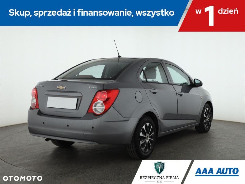 Chevrolet Aveo - 7