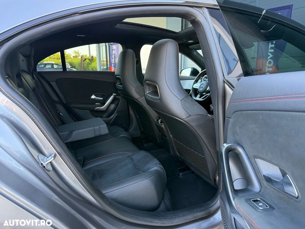 Mercedes-Benz CLA 180 - 14