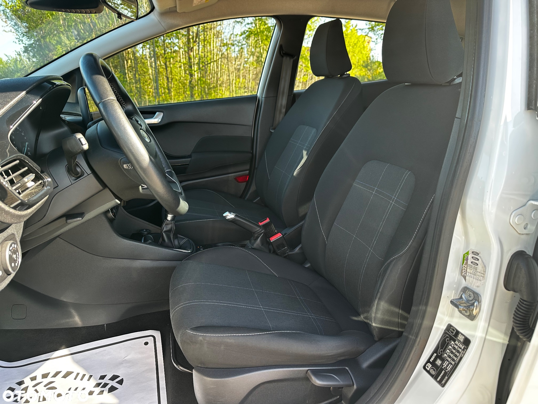 Ford Fiesta 1.1 Titanium - 8
