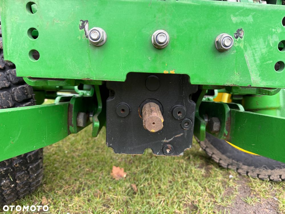 John Deere 3045R tur, tuz, wałek wom przód tył - 11
