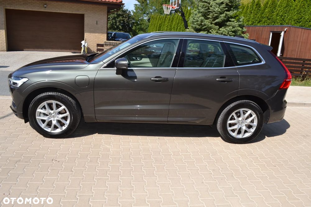 Volvo XC 60 T8 AWD Plug-In Hybrid Momentum Pro - 5